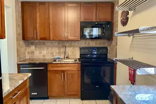 23 Grossman St, Melville, NY 11747 - Photo 2