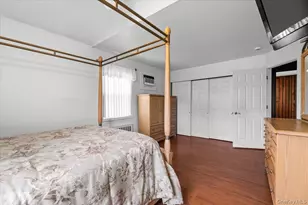 2192 6th St, East Meadow, NY 11554 - Photo 12