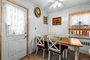 2192 6th St, East Meadow, NY 11554 - Photo 6