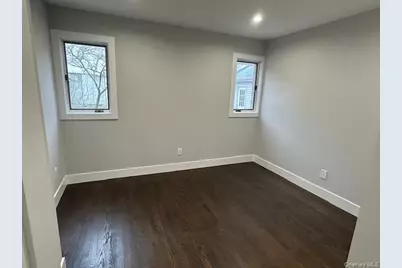 5 Linwood Road N #1st Fl, Port Washington, NY 11050 - Photo 10