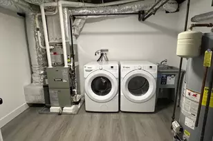 5 Linwood Rd N, Port Washington, NY 11050 - Photo 12