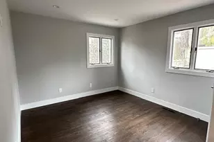 5 Linwood Rd N, Port Washington, NY 11050 - Photo 8