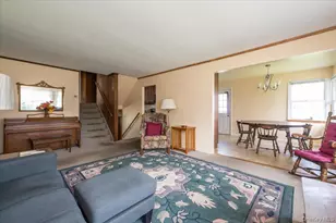 145 Raleigh Ln, West Islip, NY 11795 - Photo 6