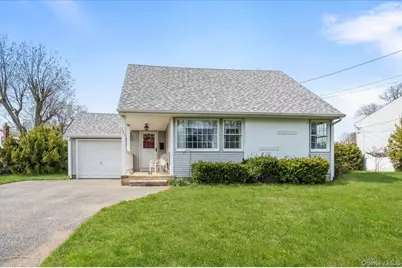 145 Raleigh Lane, West Islip, NY 11795 - Photo 1