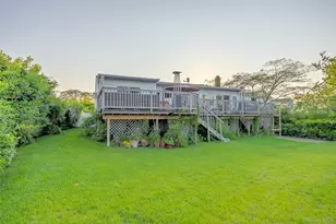 49 Ann Dr E, Freeport, NY 11520 - Photo 22