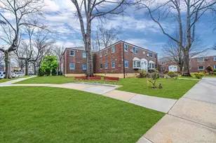 251-54 61st Ave, Little Neck, NY 11362 - Photo 4