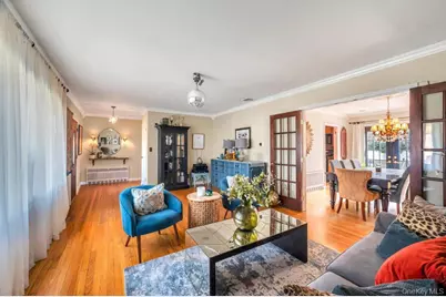 990 Thomas Avenue, Baldwin, NY 11510 - Photo 6