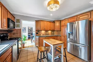 990 Thomas Ave, Baldwin, NY 11510 - Photo 14