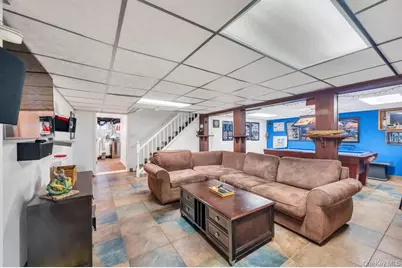 990 Thomas Avenue, Baldwin, NY 11510 - Photo 32