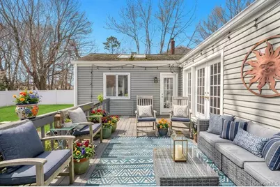 990 Thomas Avenue, Baldwin, NY 11510 - Photo 36