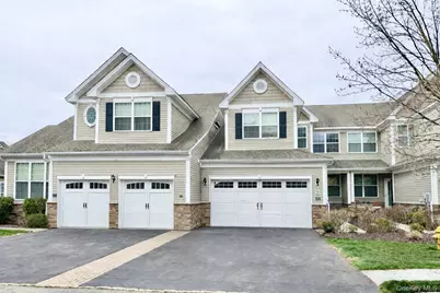 33 Pritchard Court, Fishkill, NY 12524 - Photo 1