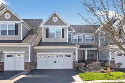 33 Pritchard Court, Fishkill, NY 12524 - Photo 2