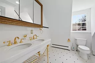 22 Brookville Rd, Muttontown, NY 11545 - Photo 20