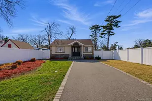 108 Fourth St, Brentwood, NY 11717 - Photo 2