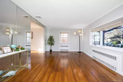 72 Spruce Street, West Hempstead, NY 11552 - Photo 6