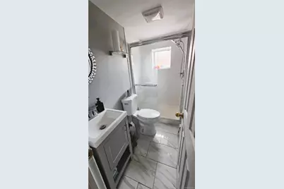 8 Lion Lane, North Babylon, NY 11703 - Photo 10