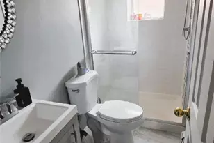 8 Lion Ln, North Babylon, NY 11703 - Photo 6