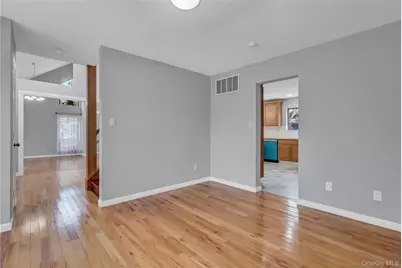 242 Trout Brook Lane, Aquebogue, NY 11901 - Photo 8