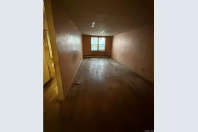 4242 Colden Street #C15, Flushing, NY 11355 - Photo 6