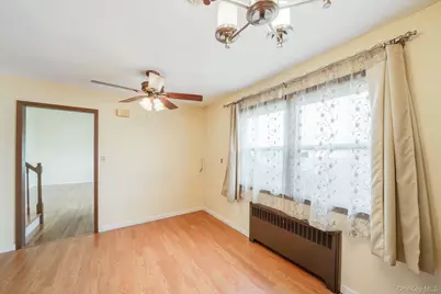 344 Woods Road, North Babylon, NY 11703 - Photo 14