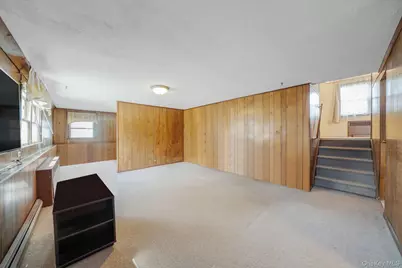 344 Woods Road, North Babylon, NY 11703 - Photo 24