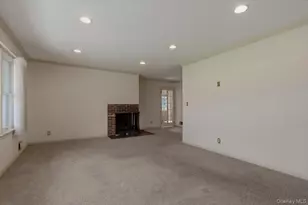 35 Forest Ave, Ossining, NY 10562 - Photo 4