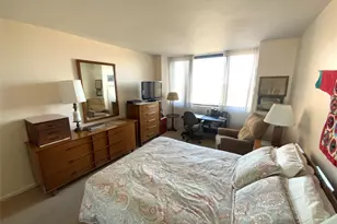 270-10 Grand Central Pkwy, Floral Park, NY 11005 - Photo 12