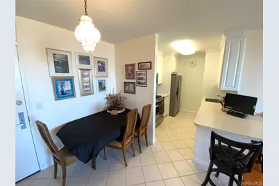 27010 Grand Central Parkway #9M, Floral Park, NY 11005 - Photo 6