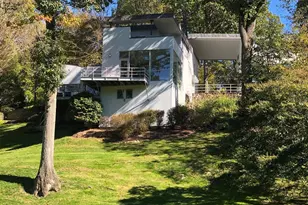 54 Cross Pond Rd, Pound Ridge, NY 10576 - Photo 2