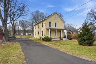 745 Springtown Rd, Tillson, NY 12486 - Photo 2