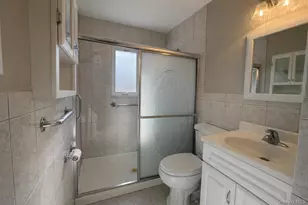 109 N Greene Ave, Lindenhurst, NY 11757 - Photo 8