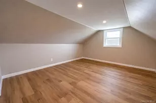 109 N Greene Ave, Lindenhurst, NY 11757 - Photo 8