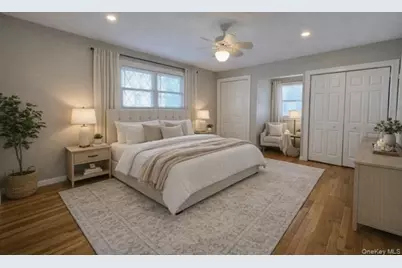 109 N Greene Avenue, Lindenhurst, NY 11757 - Photo 4