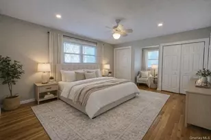 109 N Greene Ave, Lindenhurst, NY 11757 - Photo 4