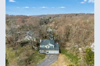 35 Sheep Pasture Road, Port Jefferson, NY 11777 - Photo 10