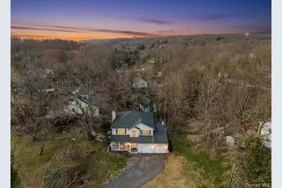 35 Sheep Pasture Road, Port Jefferson, NY 11777 - Photo 2