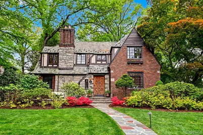 56 Woodlawn Avenue, New Rochelle, NY 10804 - Photo 1