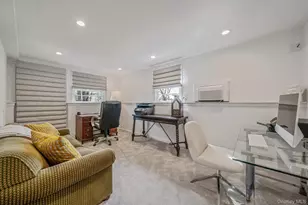 102 Irene Ln, Commack, NY 11725 - Photo 20