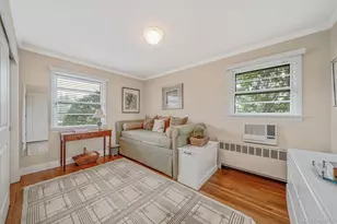 102 Irene Ln, Commack, NY 11725 - Photo 24