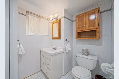 102 Irene Lane, Commack, NY 11725 - Photo 28