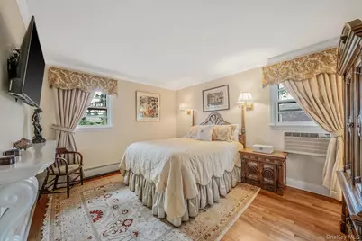 102 Irene Lane, Commack, NY 11725 - Photo 22