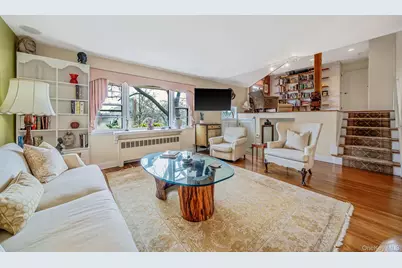 102 Irene Lane, Commack, NY 11725 - Photo 2