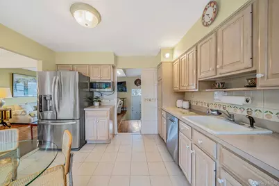 102 Irene Lane, Commack, NY 11725 - Photo 12