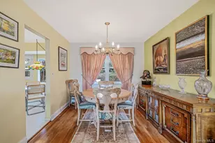 102 Irene Ln, Commack, NY 11725 - Photo 8