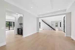 6 Highfield Dr, Dix Hills, NY 11746 - Photo 8
