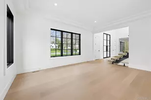 6 Highfield Dr, Dix Hills, NY 11746 - Photo 14