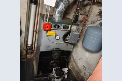 14502 157th Street, Jamaica, NY 11434 - Photo 10