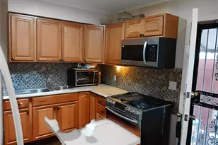 145-02 157th St, Jamaica, NY 11434 - Photo 4