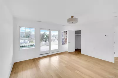 68 Foster Avenue #4, Hampton Bays, NY 11946 - Photo 10