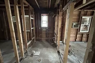 44 Osage St, Selden, NY 11784 - Photo 8